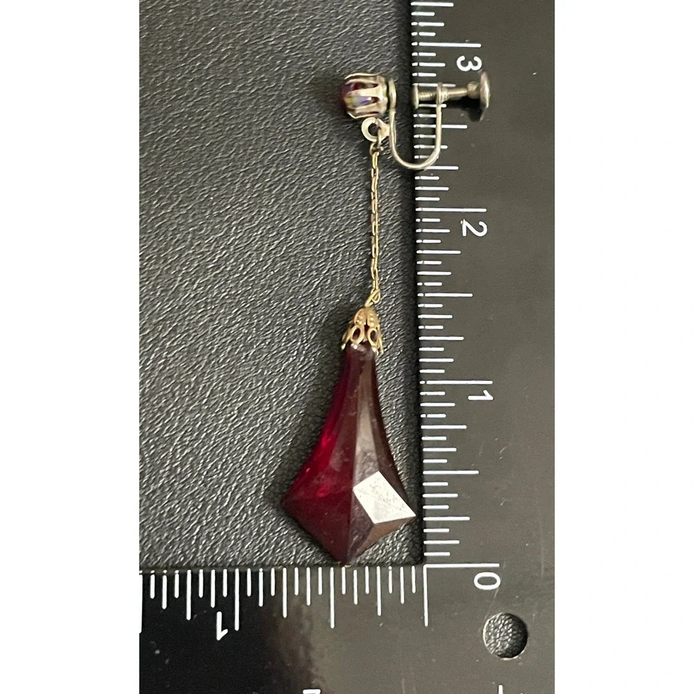 Vintage MCM Earrings Red Faceted Glass Dangle Drop Screw Backs - Picture 5 of 14